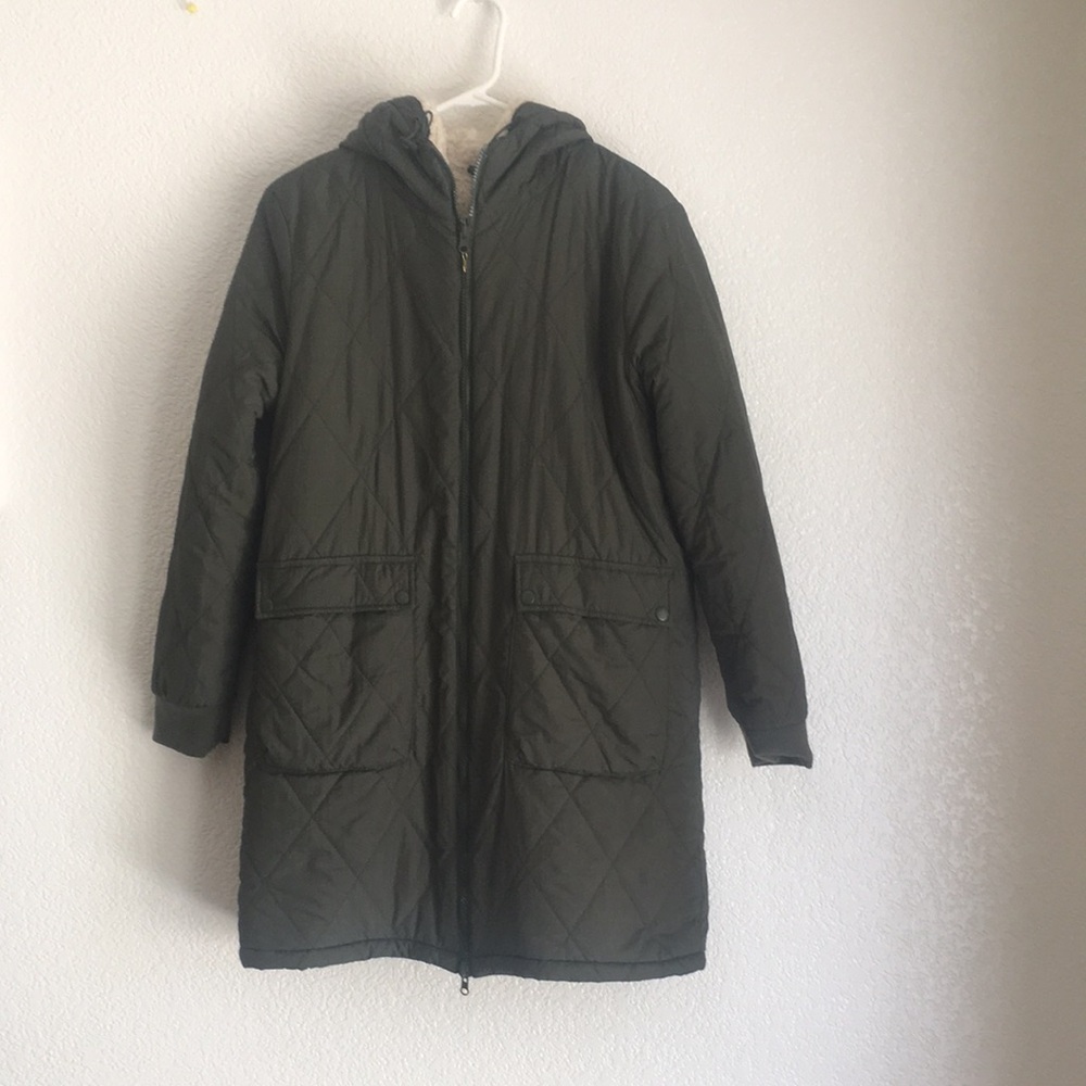 Quilted Hooded Long Reversible Coat in Olive Green/Sherpa